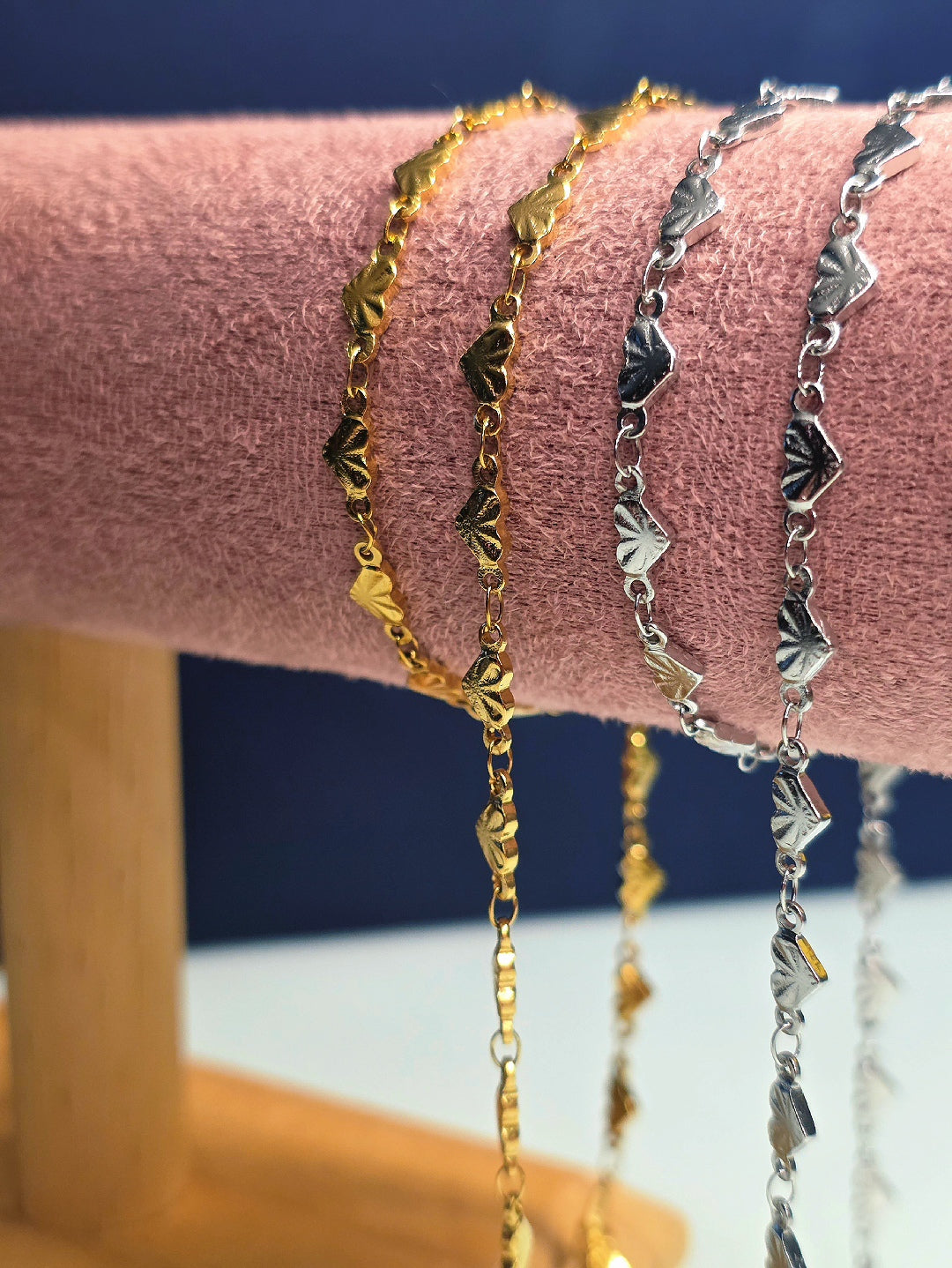 Solid heart chain