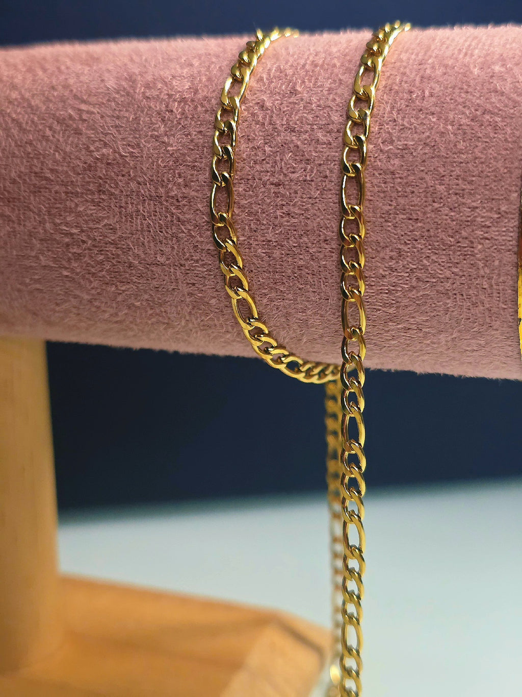 Chunky figaro chain