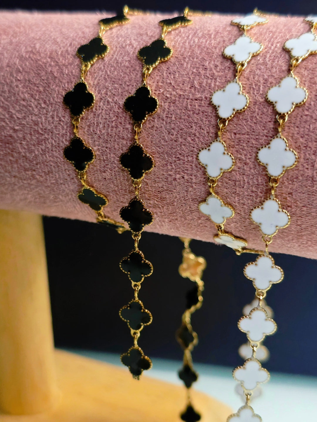 Gold clover enamel chain