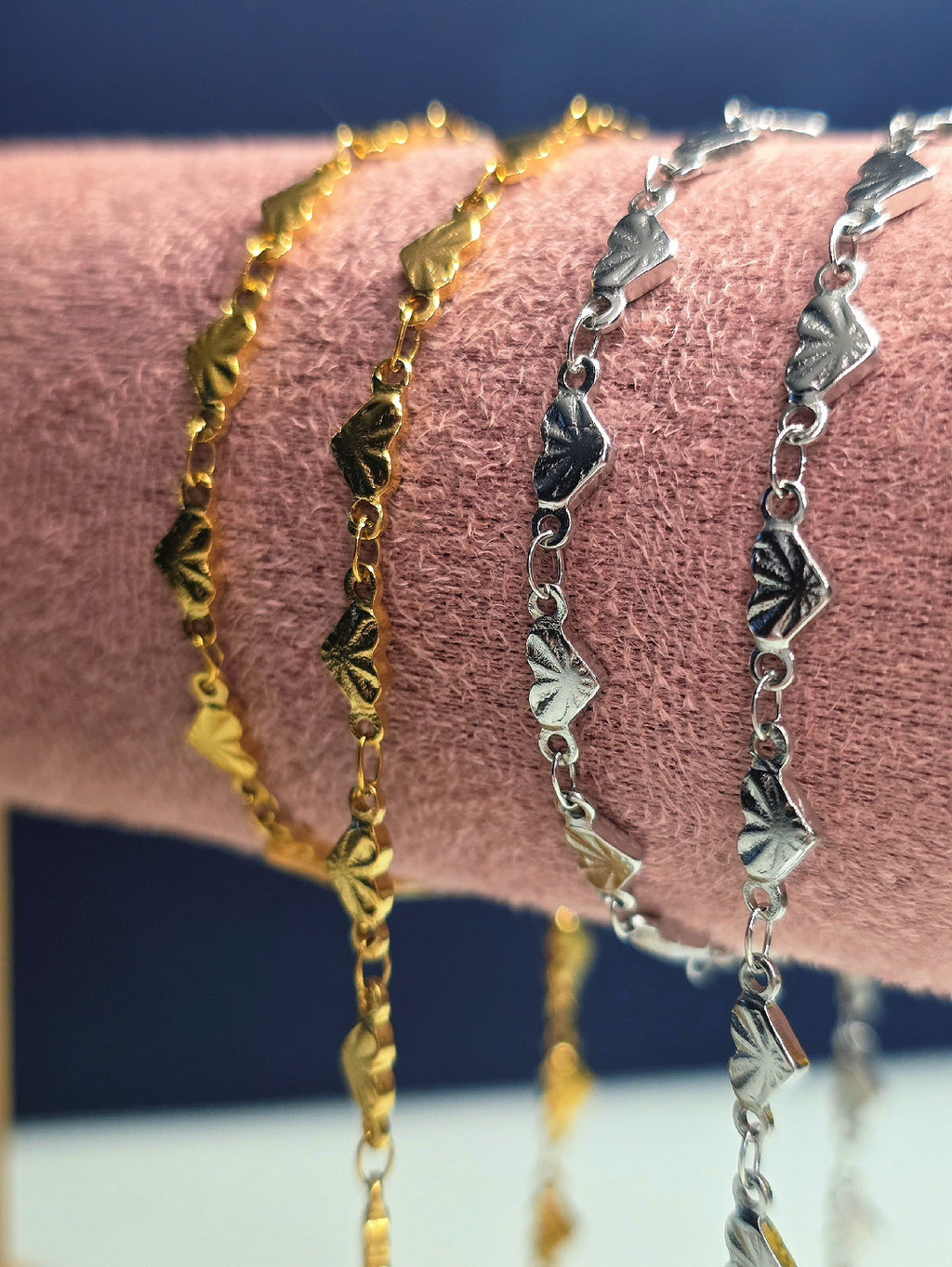 Solid heart chain