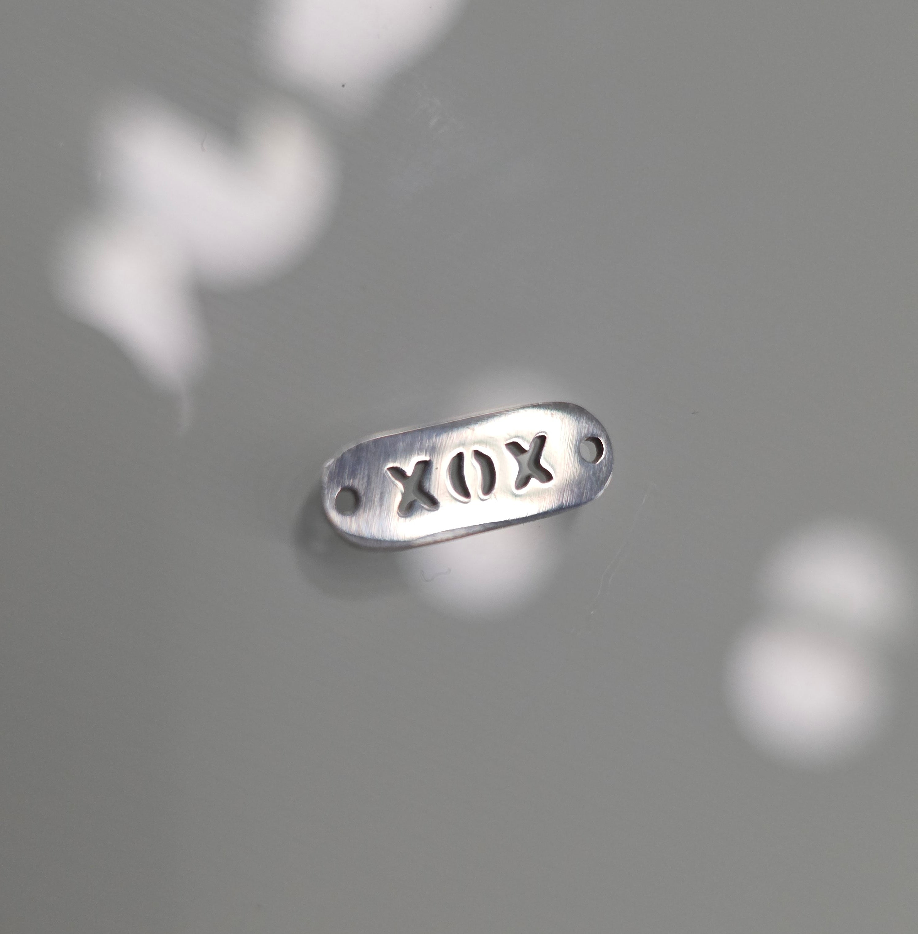 XOX Connector